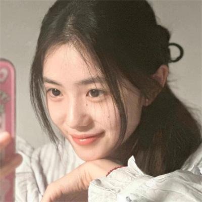 高山上的热气球